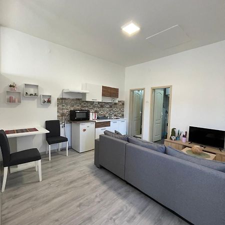 Apartman Arthur Kikinda Екстер'єр фото