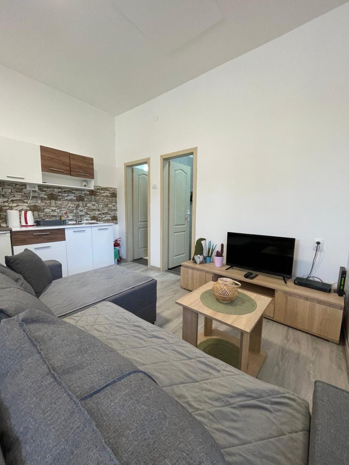 Apartman Arthur Kikinda Екстер'єр фото